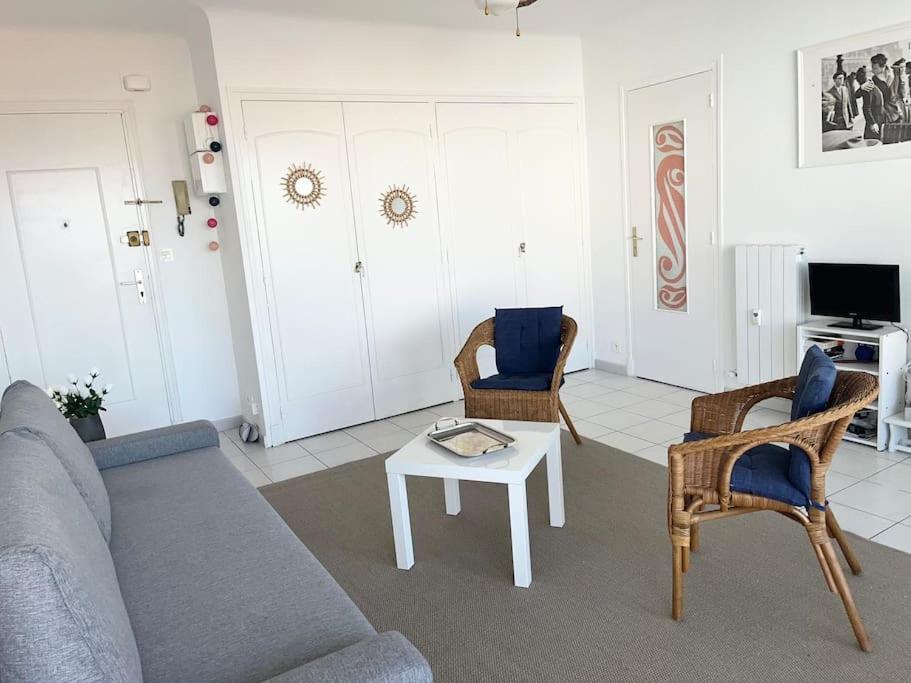 Hendaye Plage Charmant Studio 2Pers Avec Grande Terrasse Vue Mer Εξωτερικό φωτογραφία